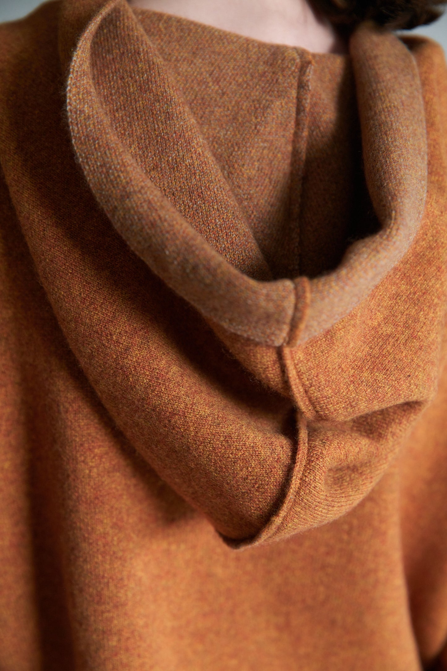 Seku Hoodie