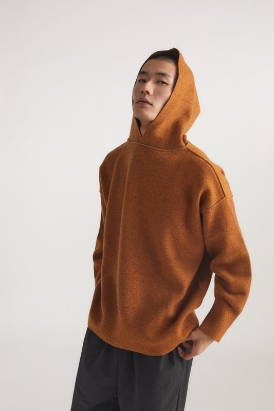 Seku Hoodie