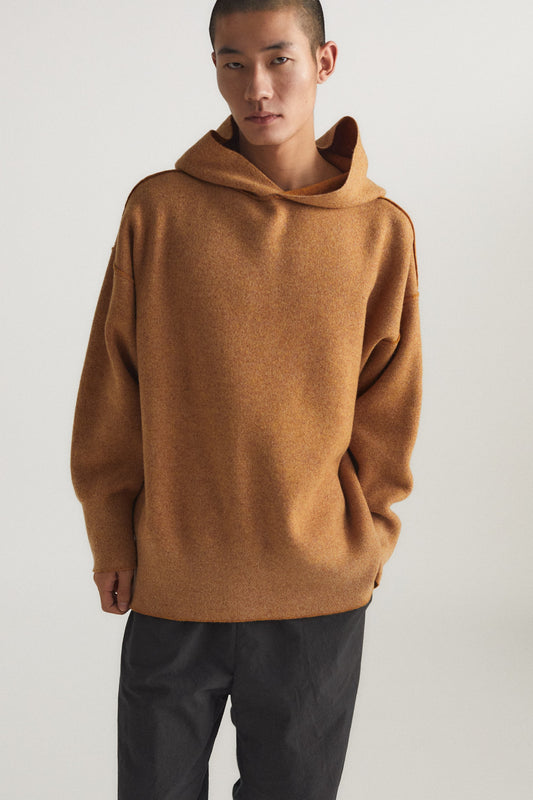 Seku Hoodie