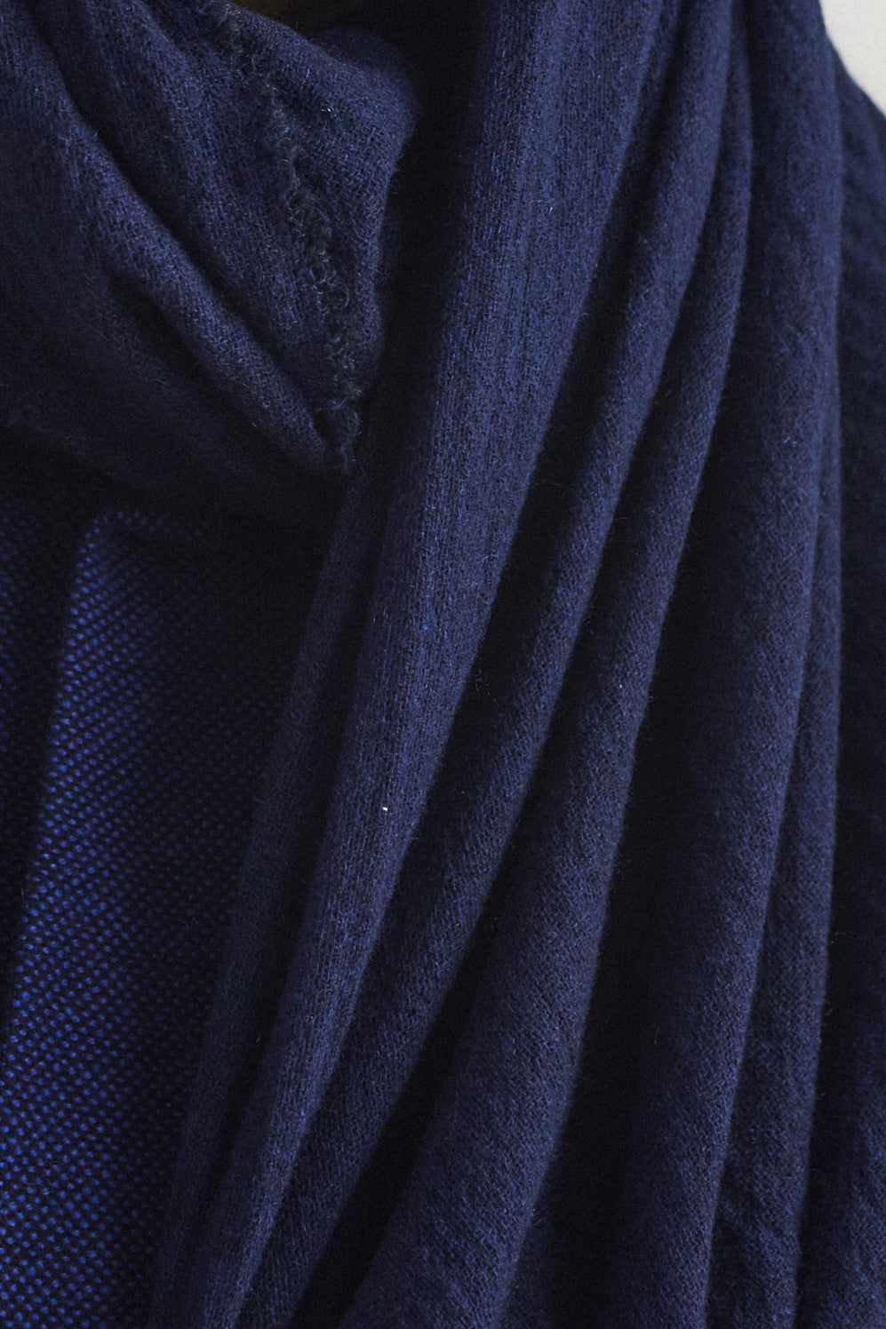 Esra Throw