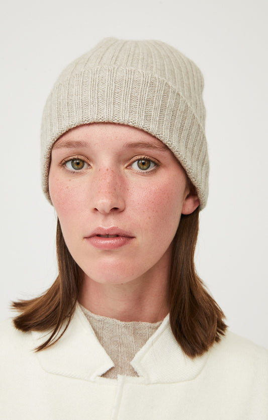 Erme Cashmere Hat in Feather