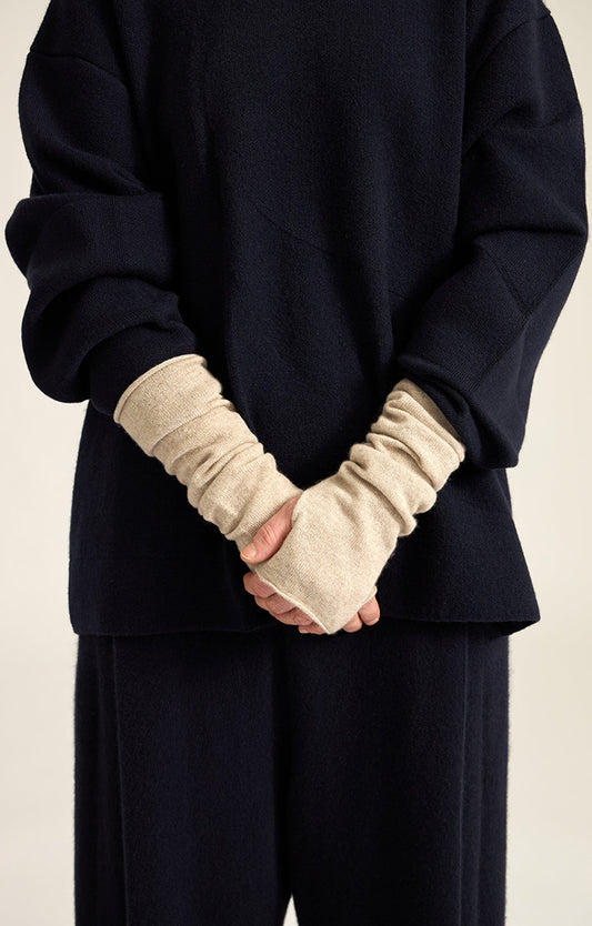 Lecca Cashmere Gloves in Feather