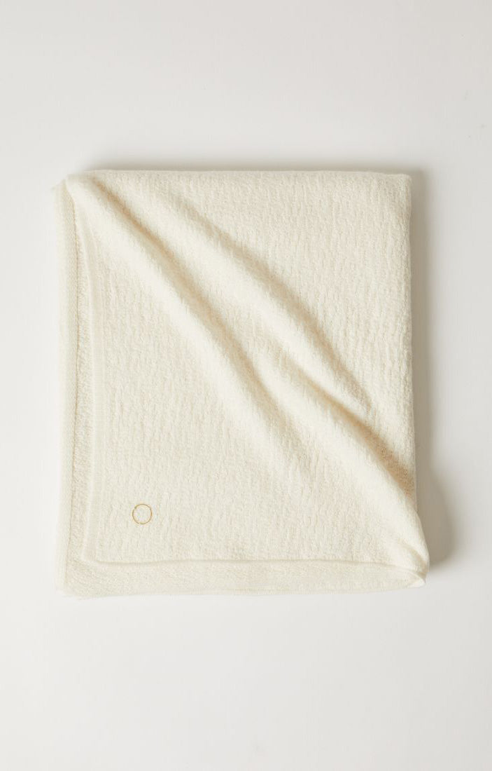 Lander Cashmere Throw in Ivory OYUNA