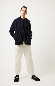 Person wearing Wind relaxed fit cashmere jacket in colour Ocean.