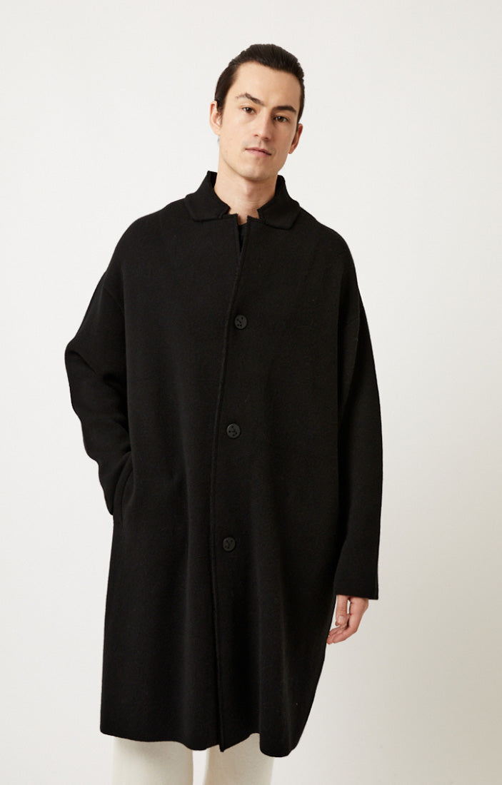 Coats & Jackets