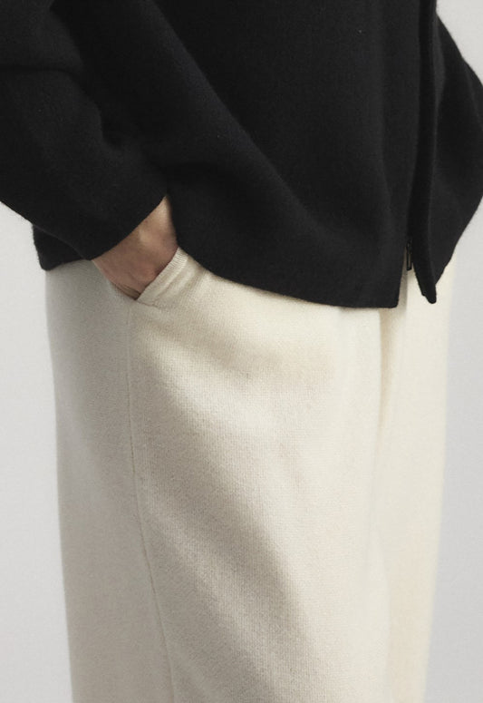 Nomad Trousers in Black