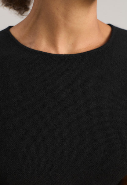 Umra Top in Black