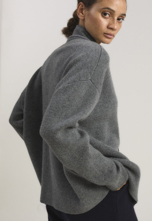 Wind Jacket in Black