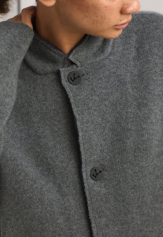 Wind Jacket in Black