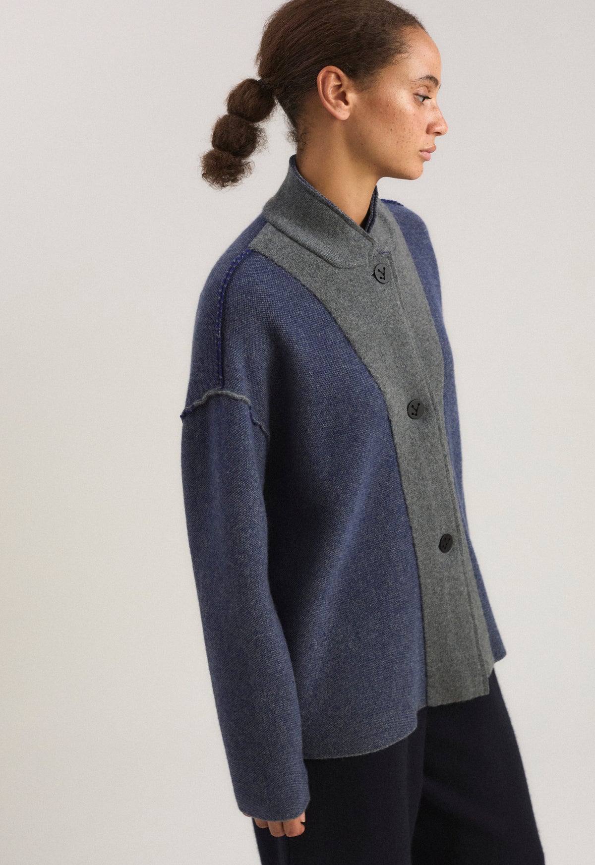 Wind Jacket in Slate & Ink