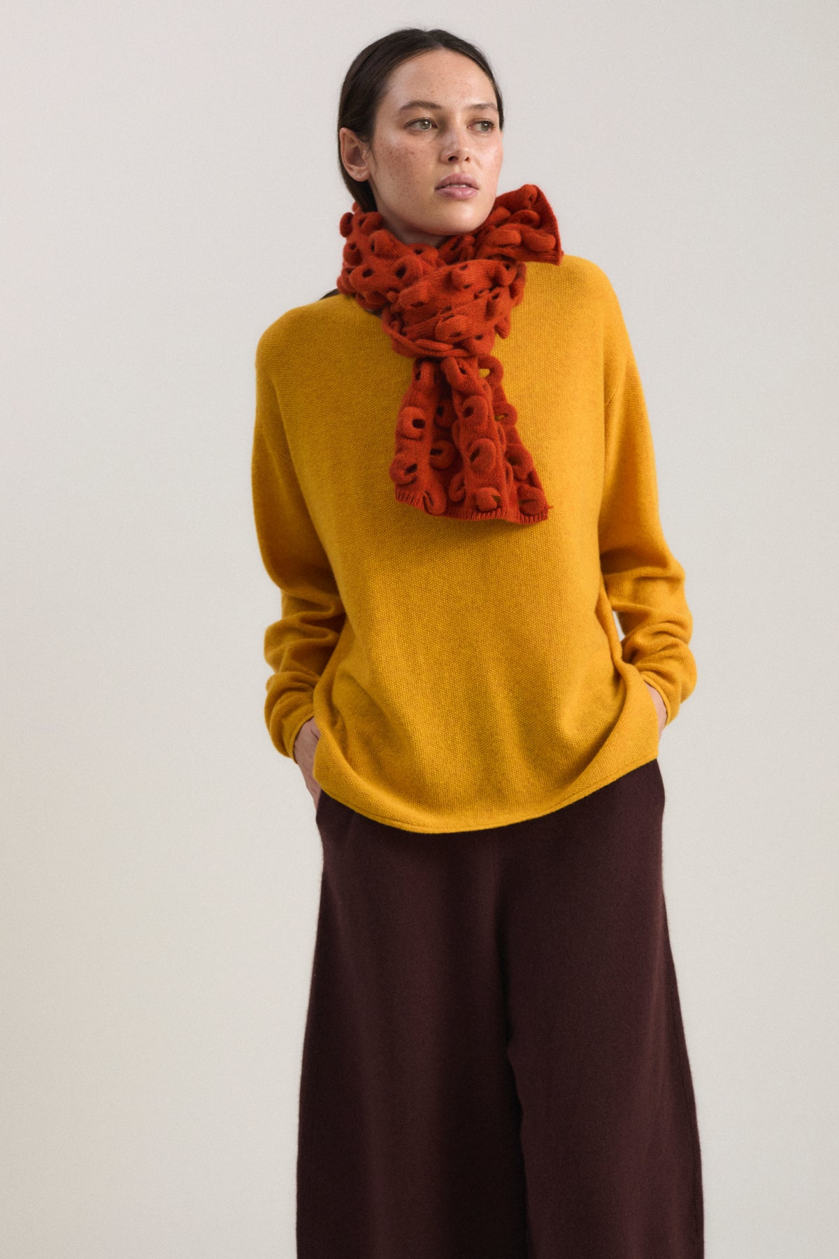 Nodo Neckwarmer in Fire