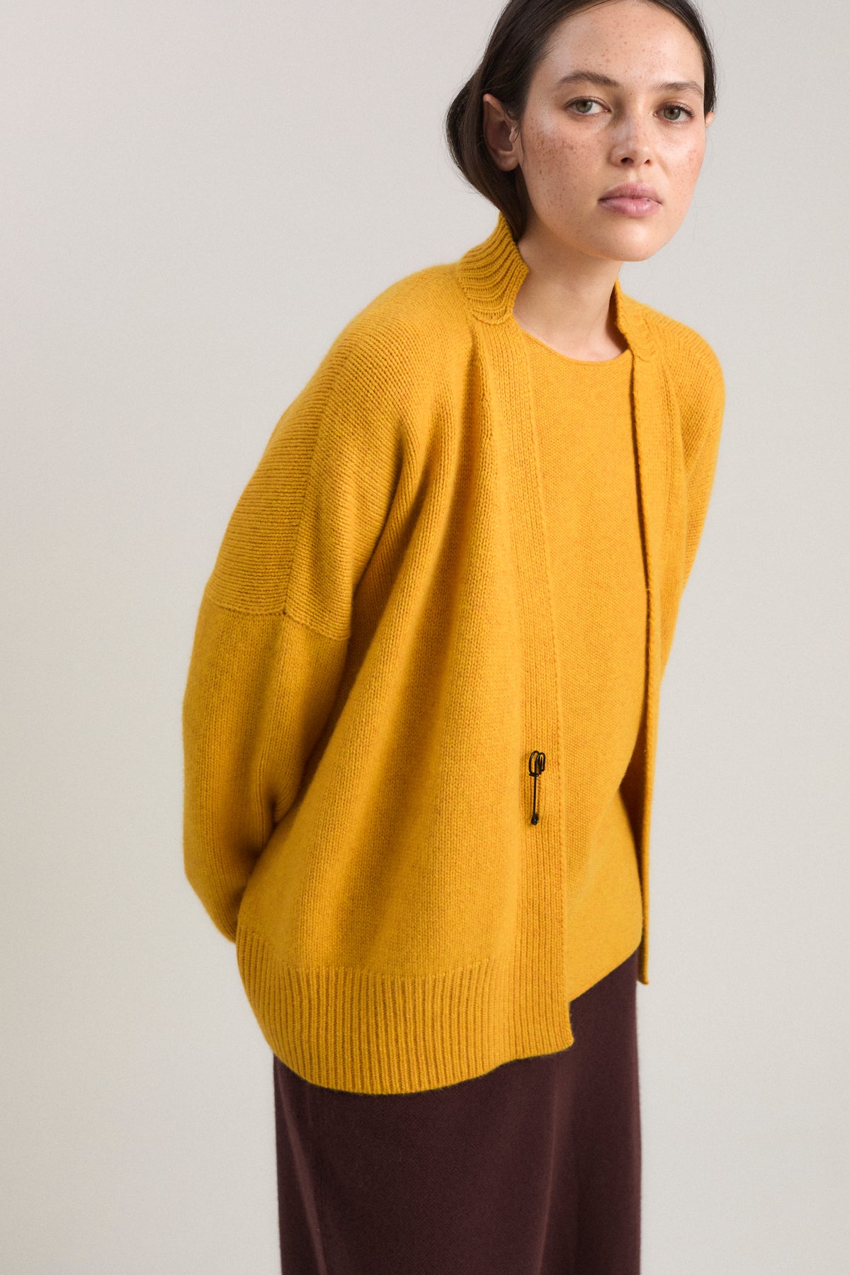 Aire Cardigan in Amber