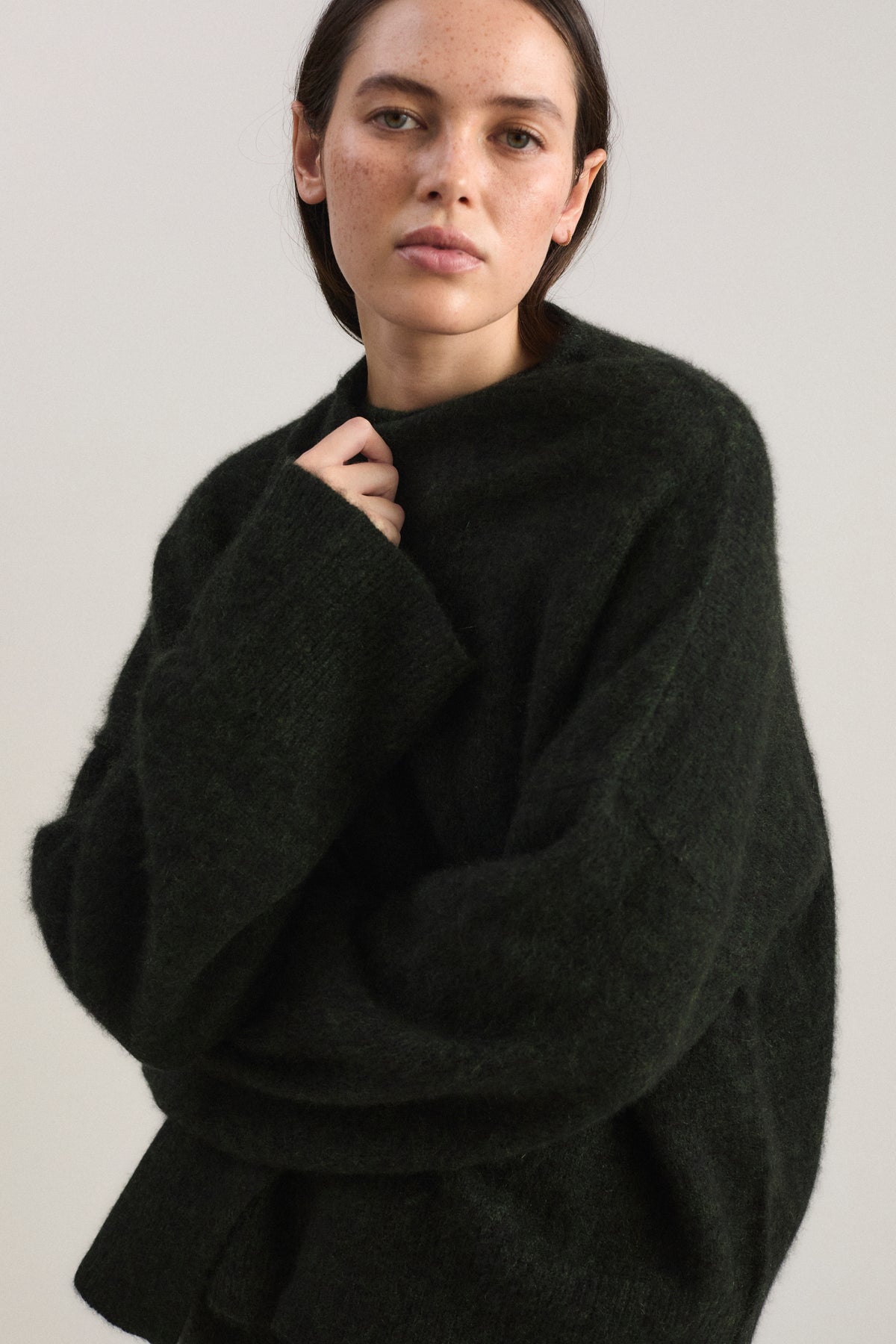 Sona Cardigan in Pine & Jet