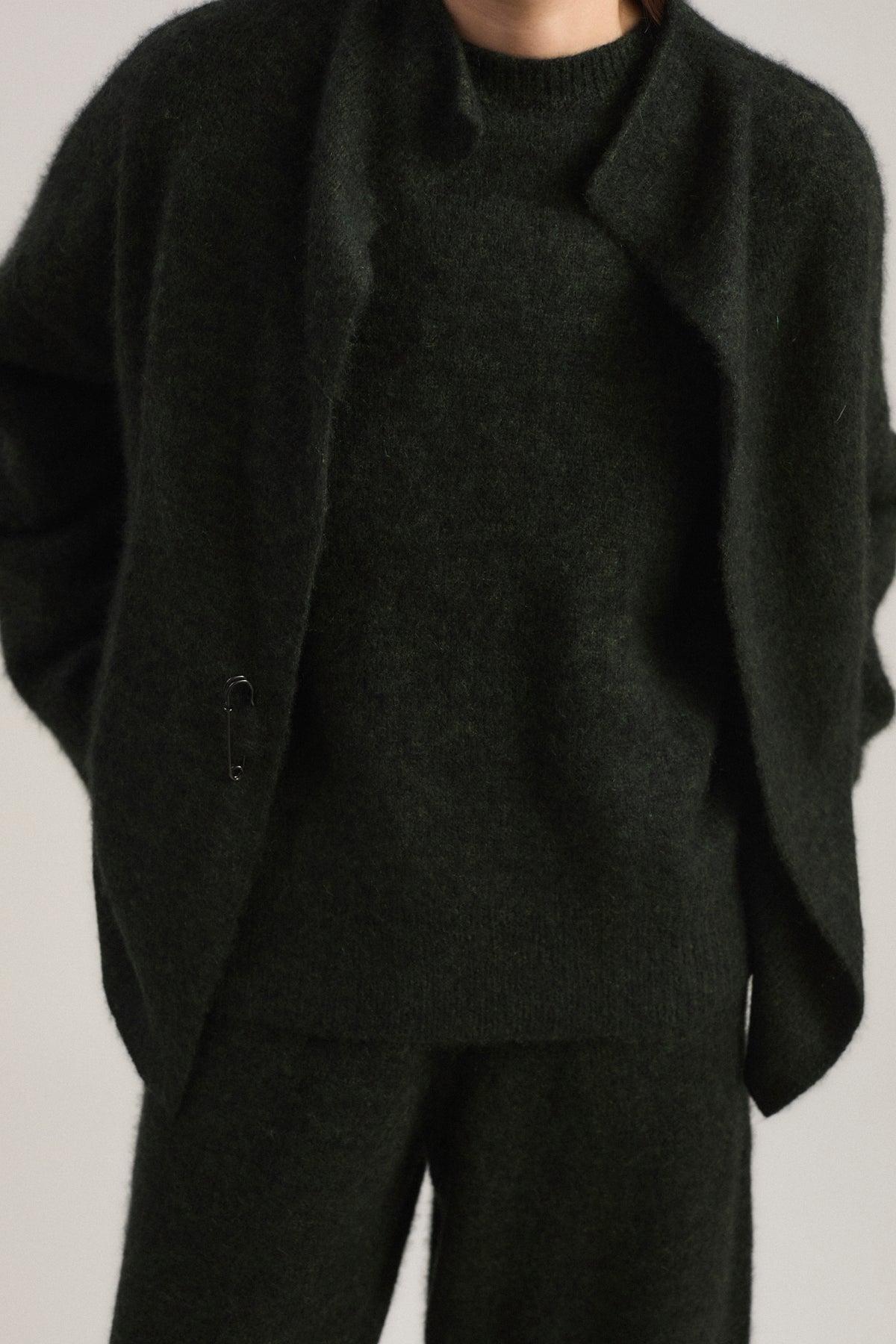 Sona Cardigan in Pine & Jet