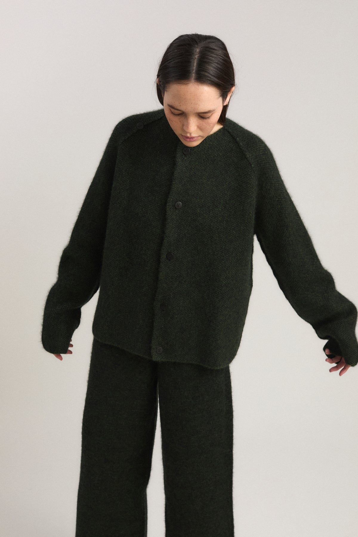 Loyo Jacket in Jet & Pine