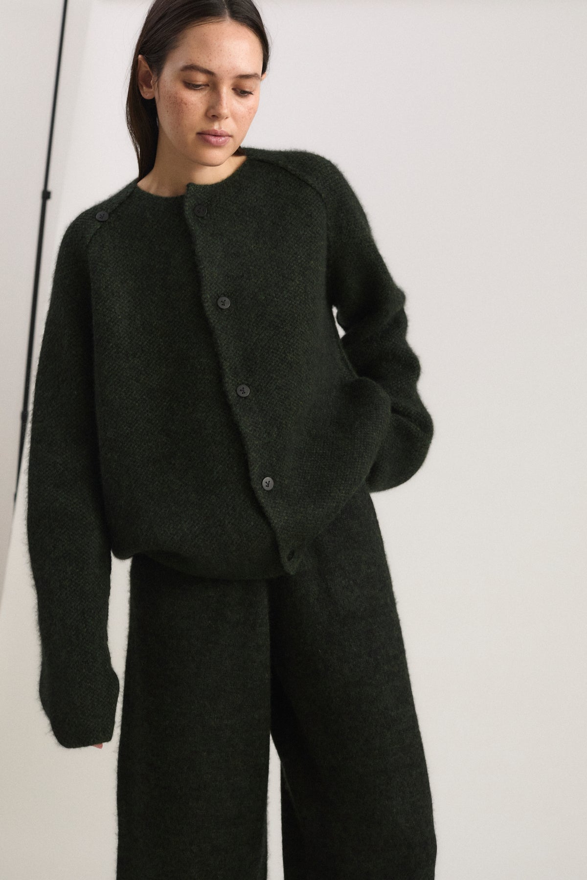 Loyo Jacket in Jet & Pine