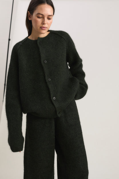 Loyo Jacket in Jet & Pine