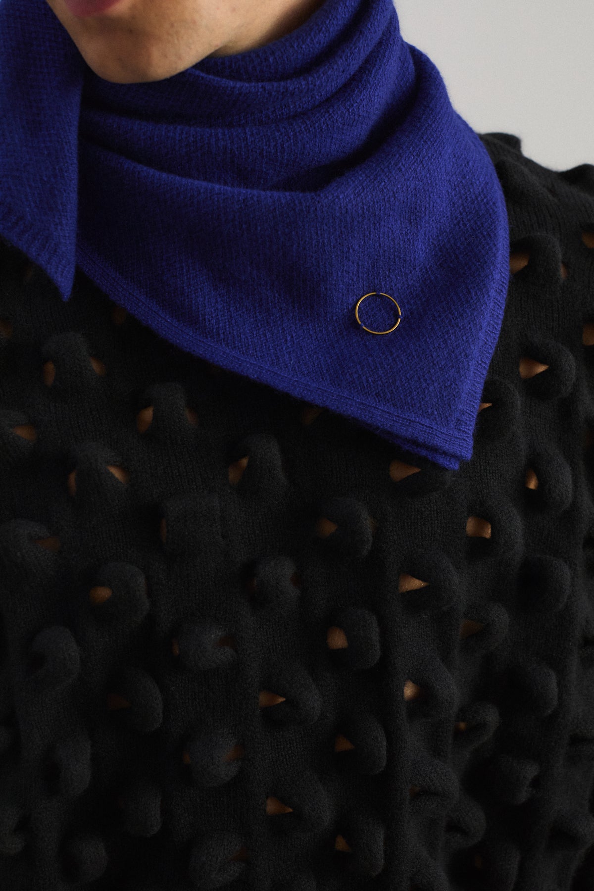 Arco Neckwarmer in Ink