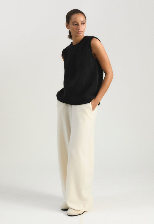 Botini Top in Black