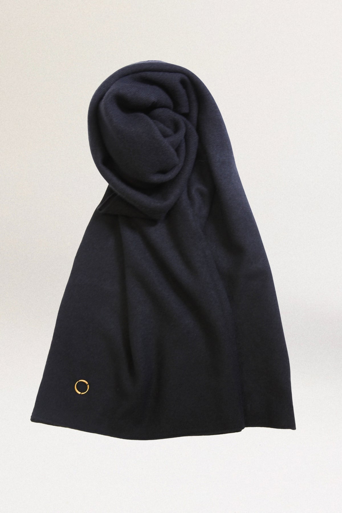 Feltra Shawl in Black