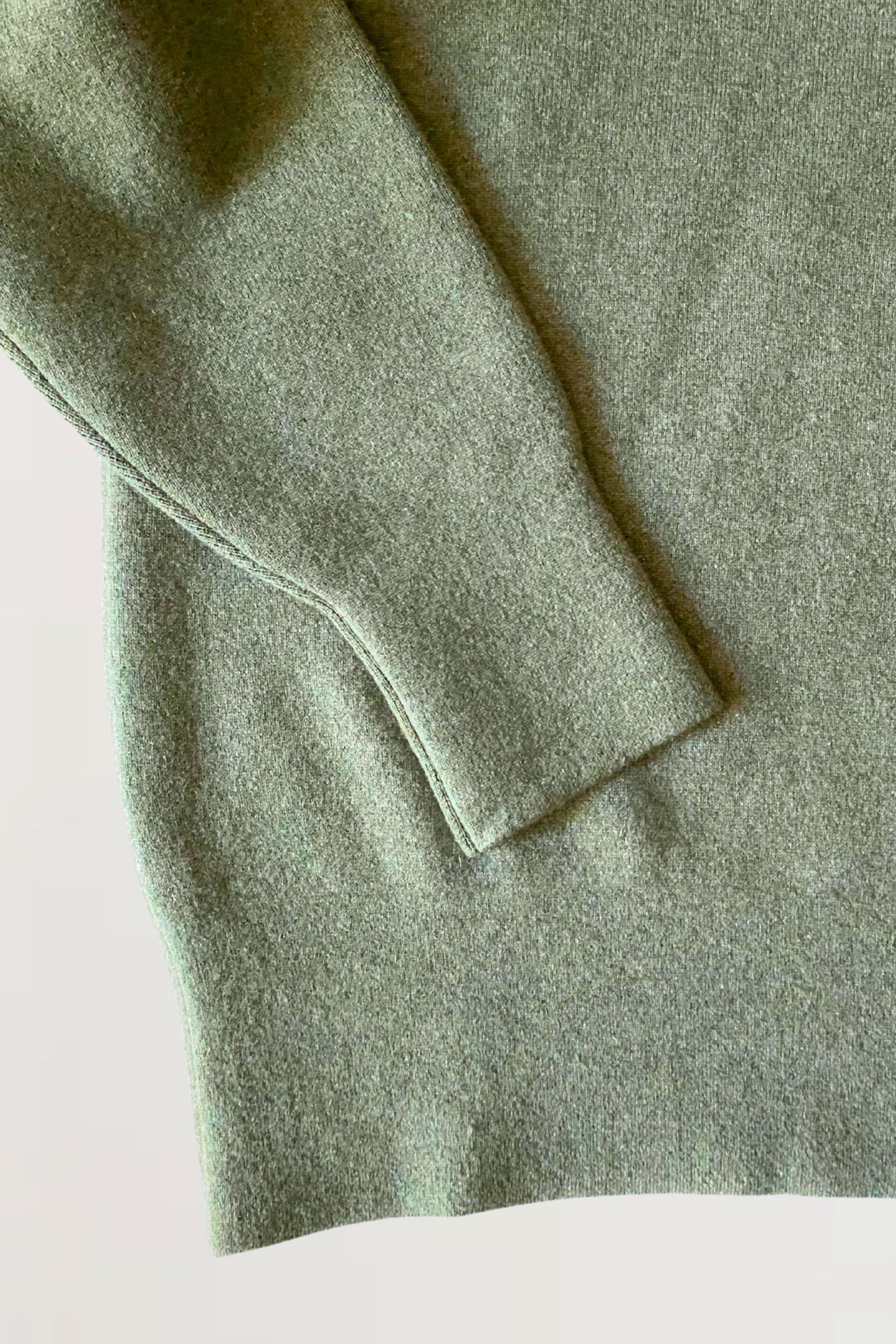 Seku Hoodie