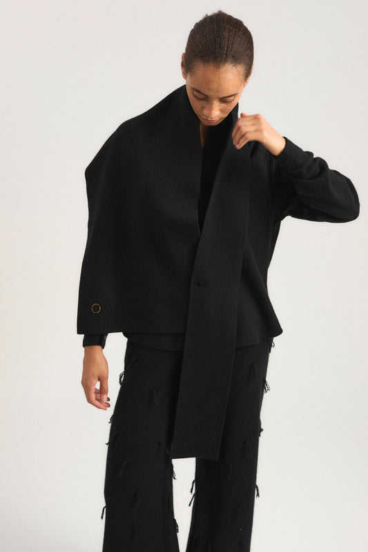 Pomo Scarf in Black