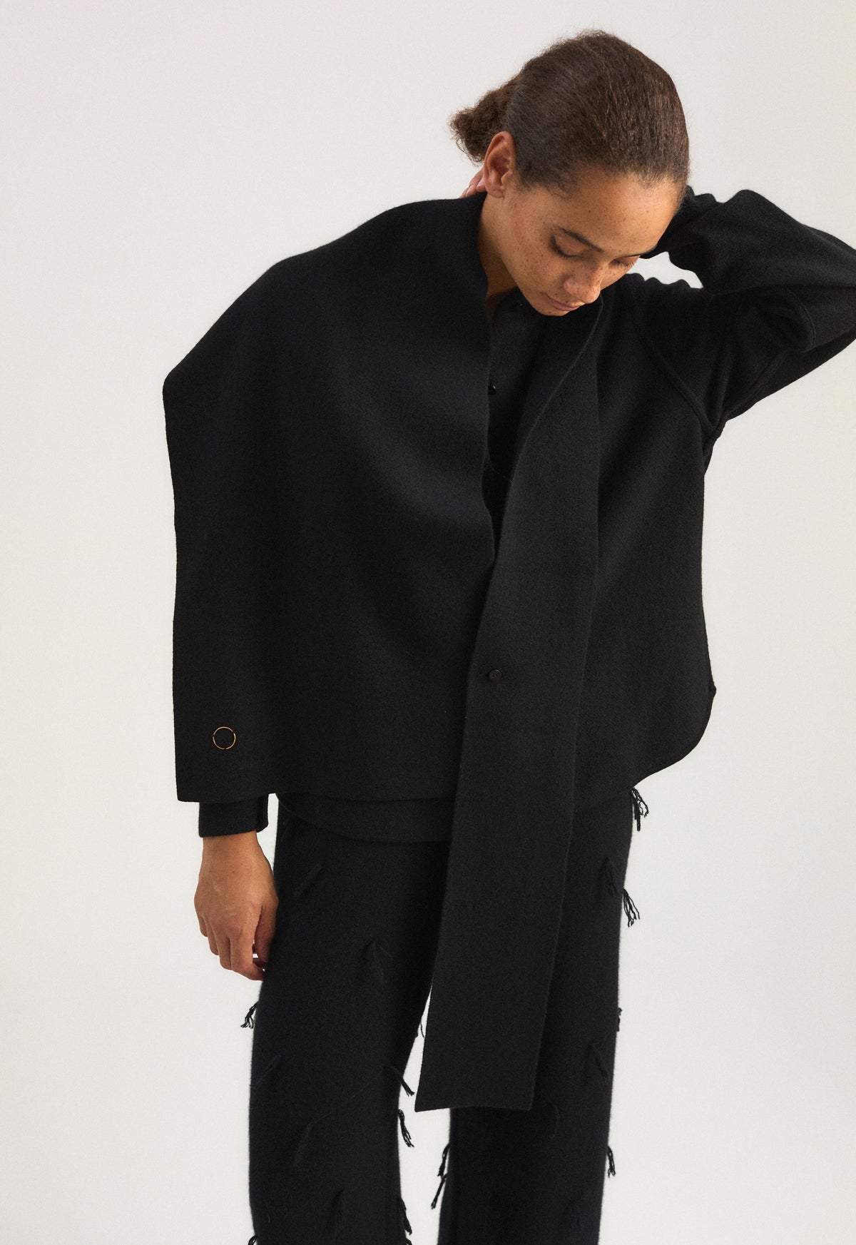Pomo Scarf in Black