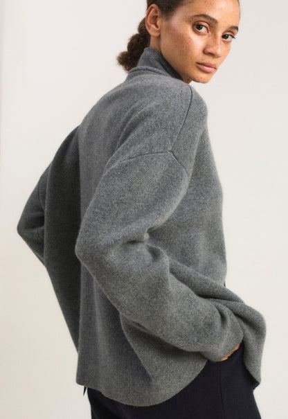Wind Jacket in Slate & Ink