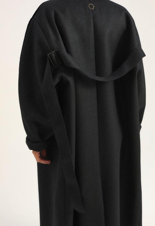 Shield Coat in Black