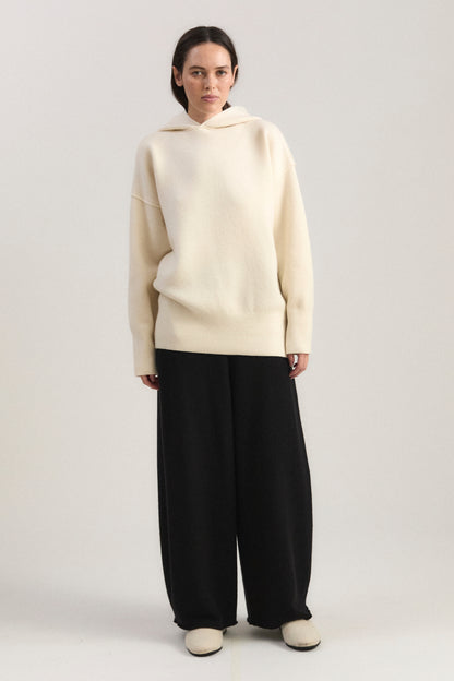 Seku Hoodie in Feather