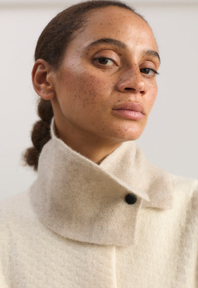Neku Neck Snood in Feather & Ivory