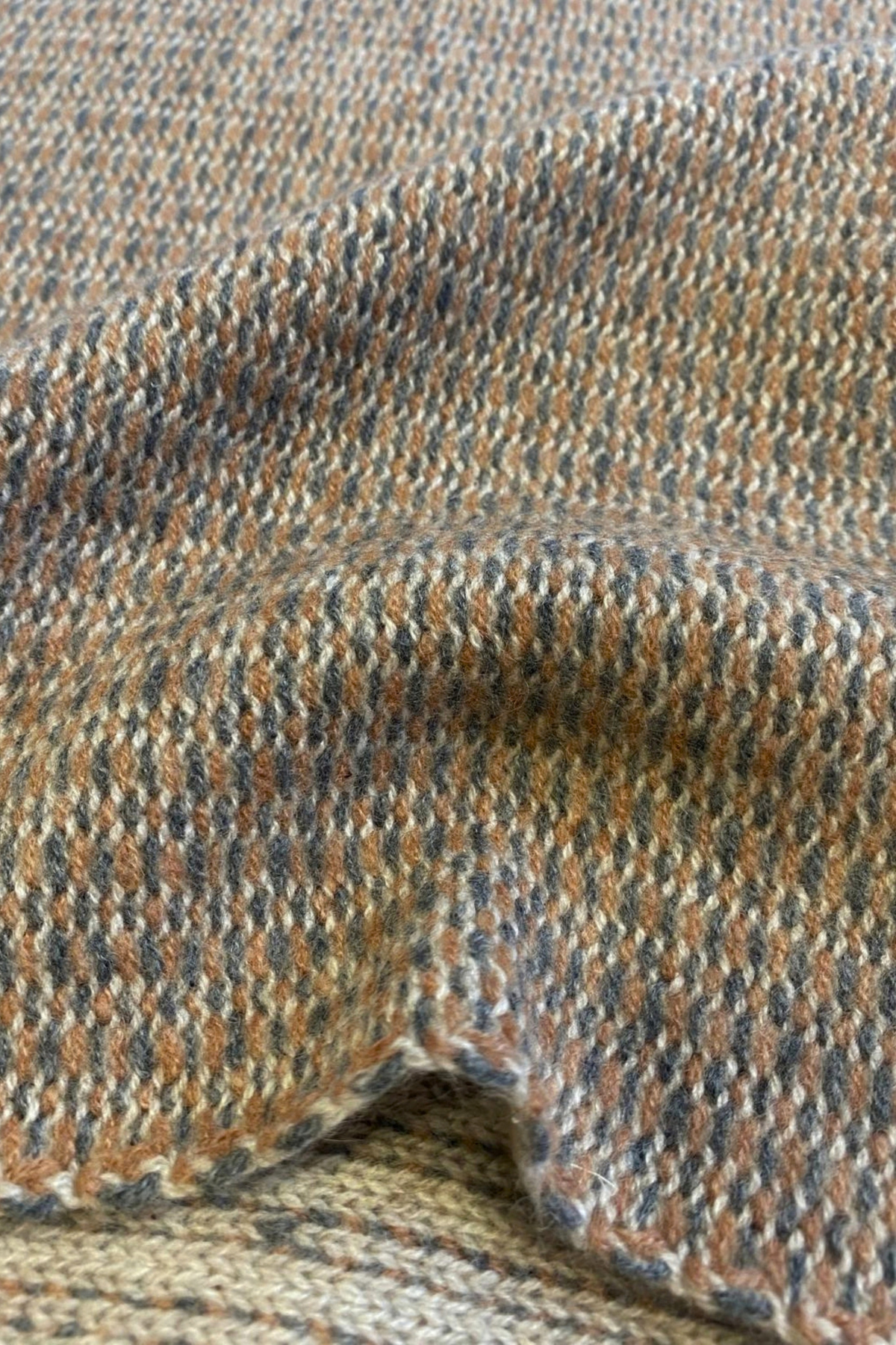 Quadro Throw in Nutmeg & Slate