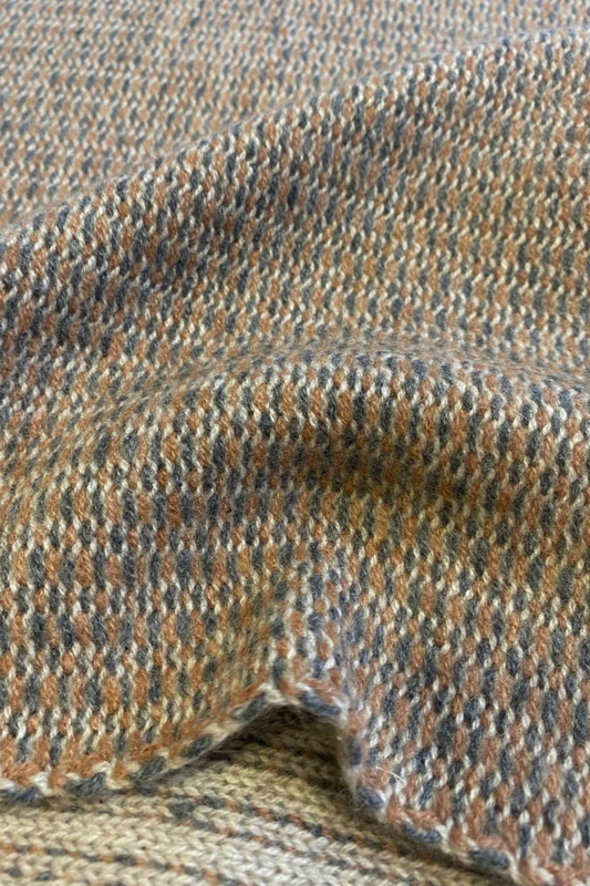 Quadro Throw in Nutmeg & Slate