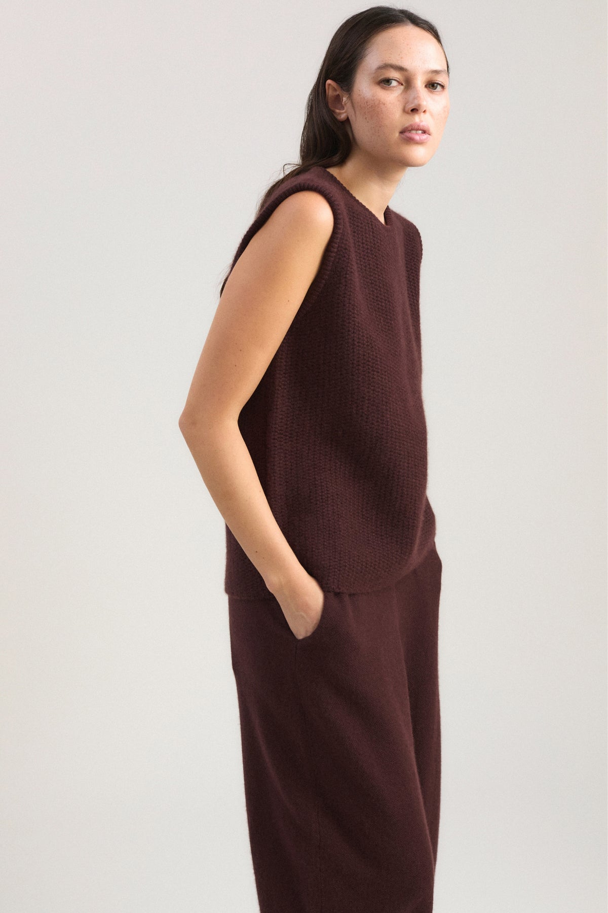 Botini Top in Carob