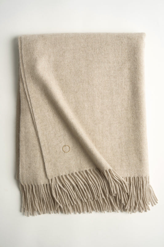Uno Throw in Beige