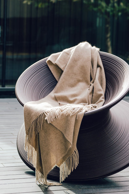 Uno Throw in Beige