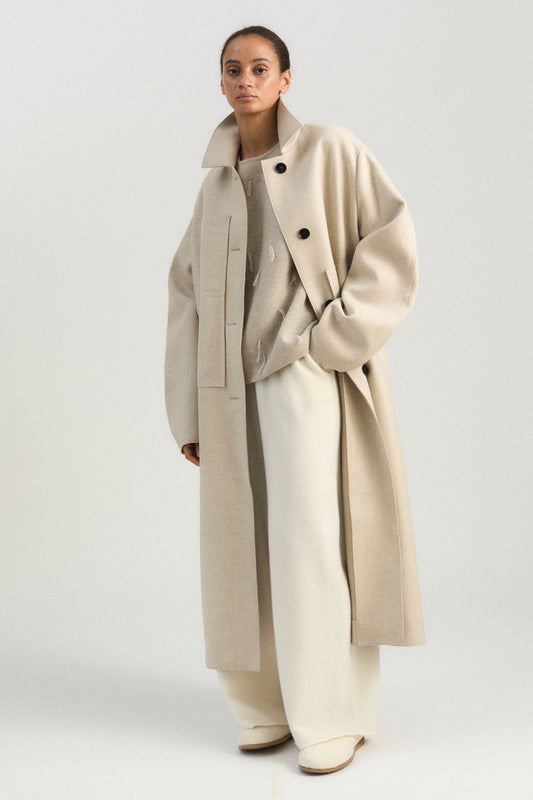 Shield Coat in Beige