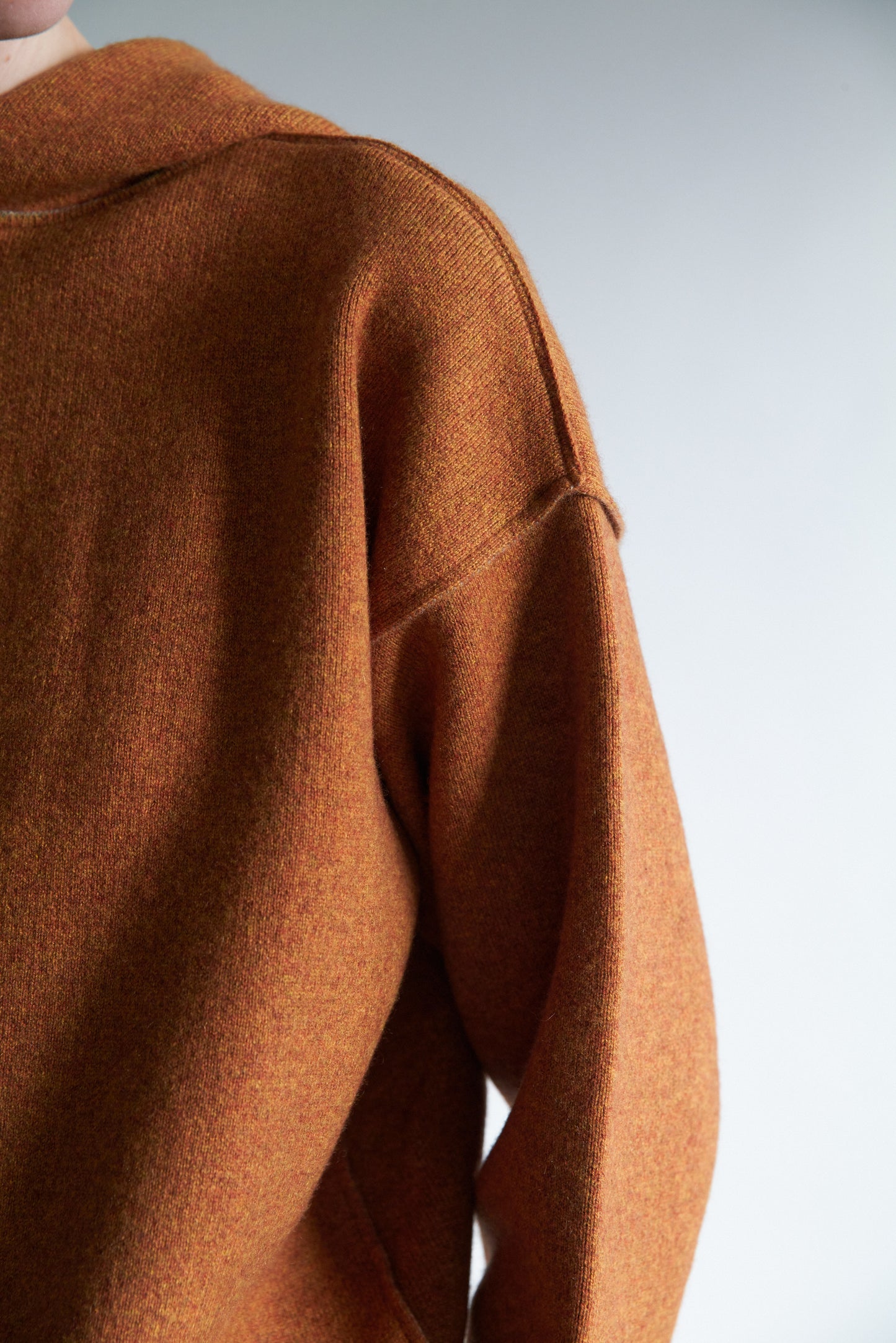 Seku Hoodie