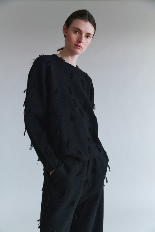 Kulan Sweater in Black