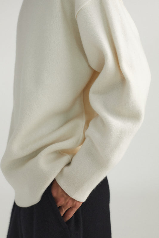 Seku Hoodie in Ivory