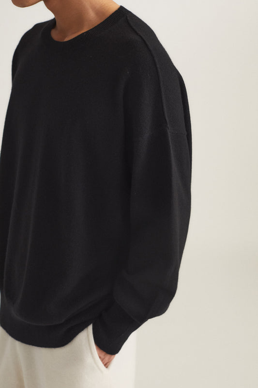 Borte Sweater in Black