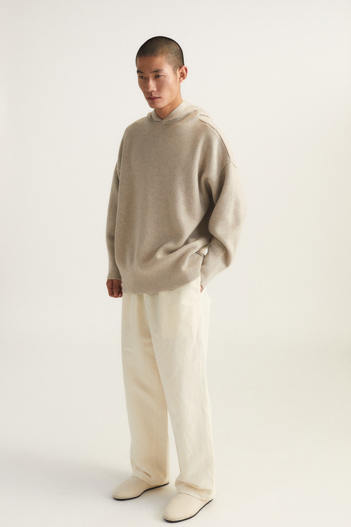 Seku Hoodie in Feather