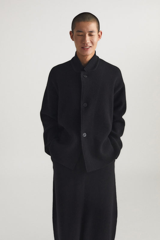 Wind Jacket in Black