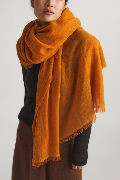Esra Throw