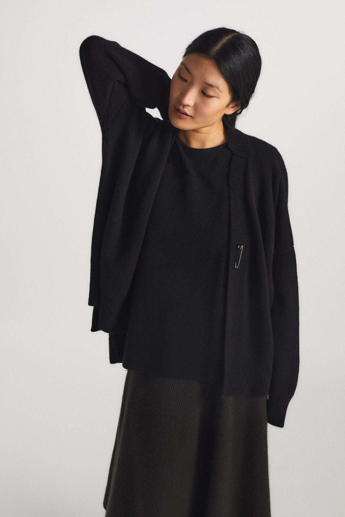 Aire Cardigan in Black