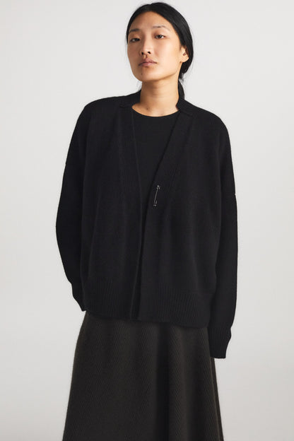 Aire Cardigan in Black
