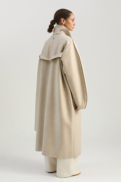 Shield Coat in Beige