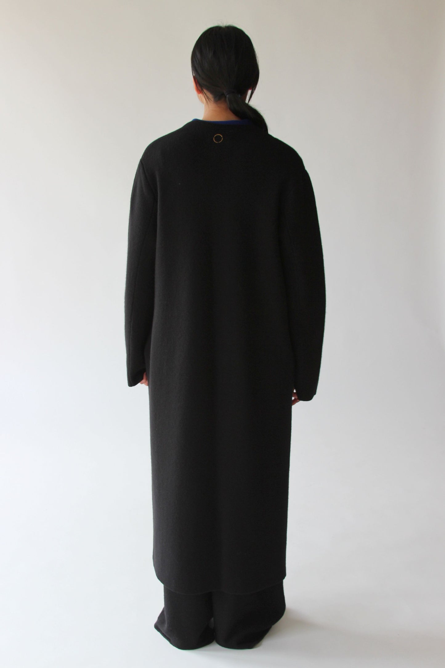 Tomegu Coat In Black