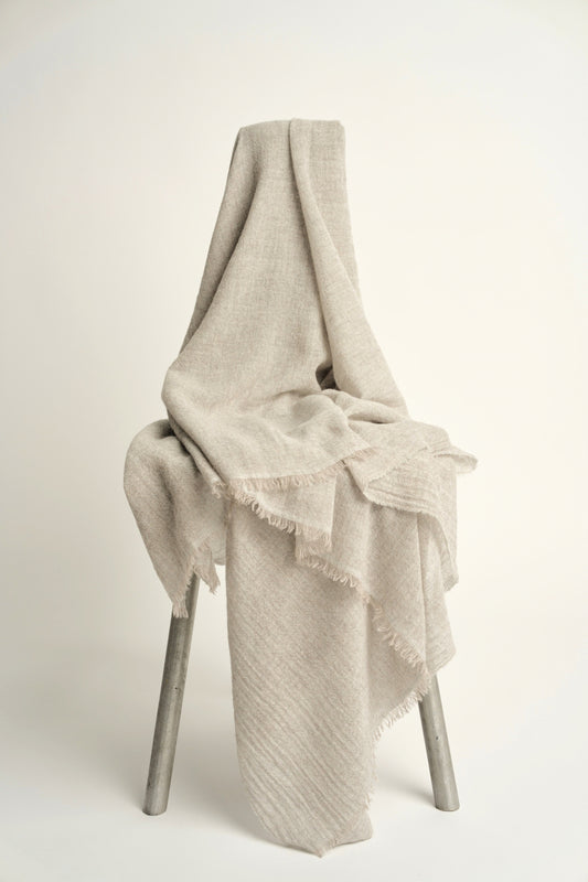 Esra Throw in Mist