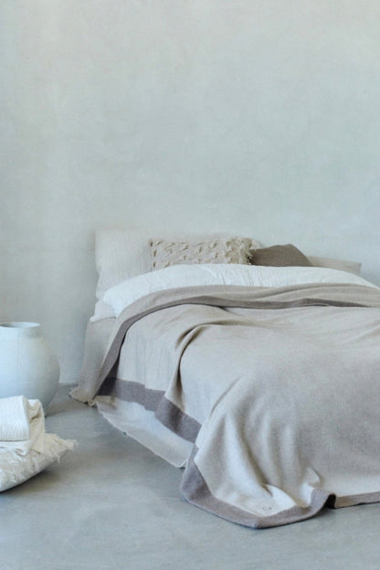 Etra Big Bedspread in Beige & Taupe